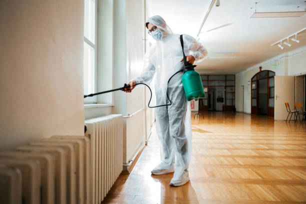 Best Commercial Pest Control Services  in Geneseo, IL